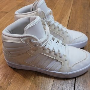 SOLD.....Adidas Neo Label Shoes Ortholite Comfort I